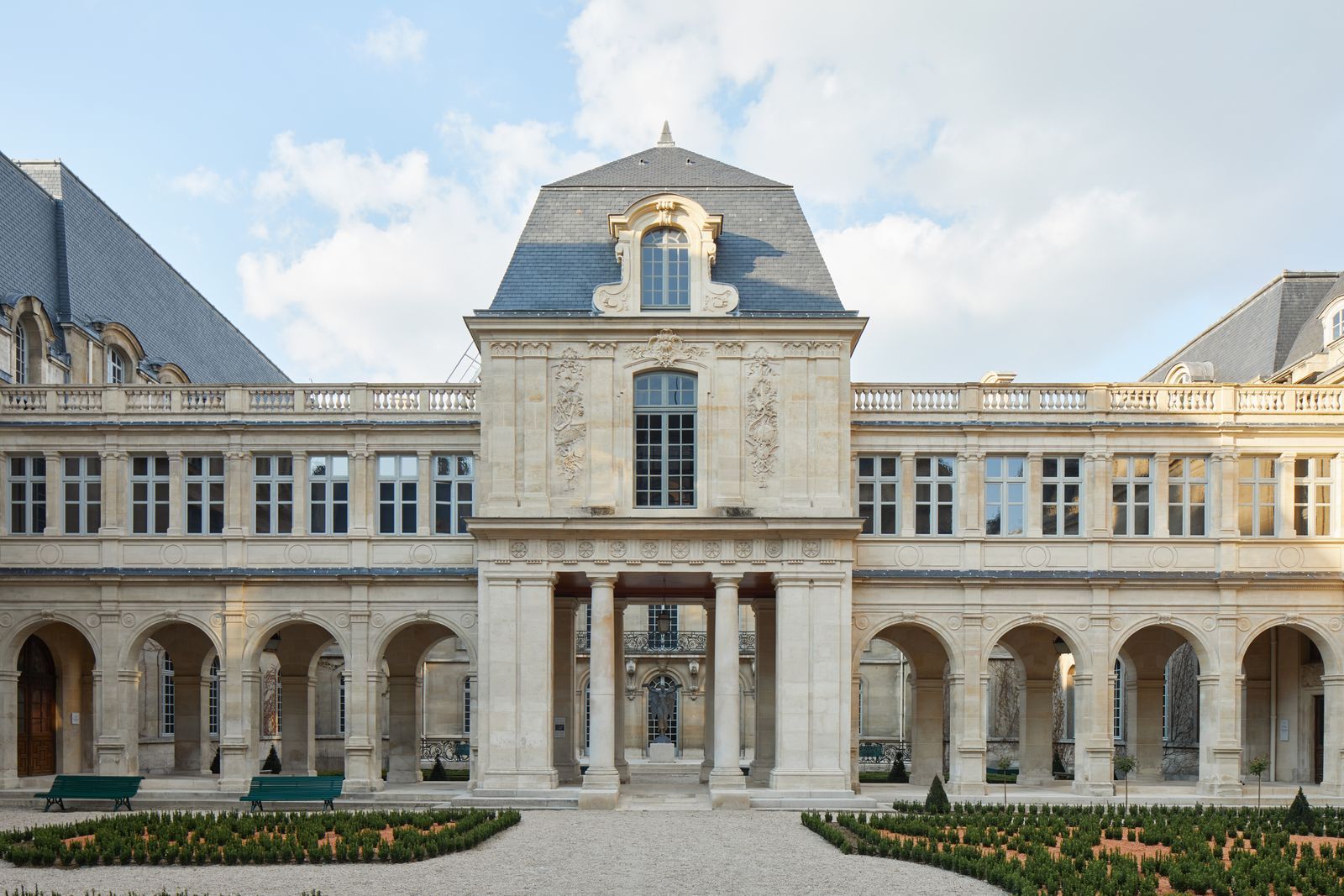 Hôtels particuliers et Musée Carnavalet quartier des Archives Paris 3e - Nicolas Jeffs
