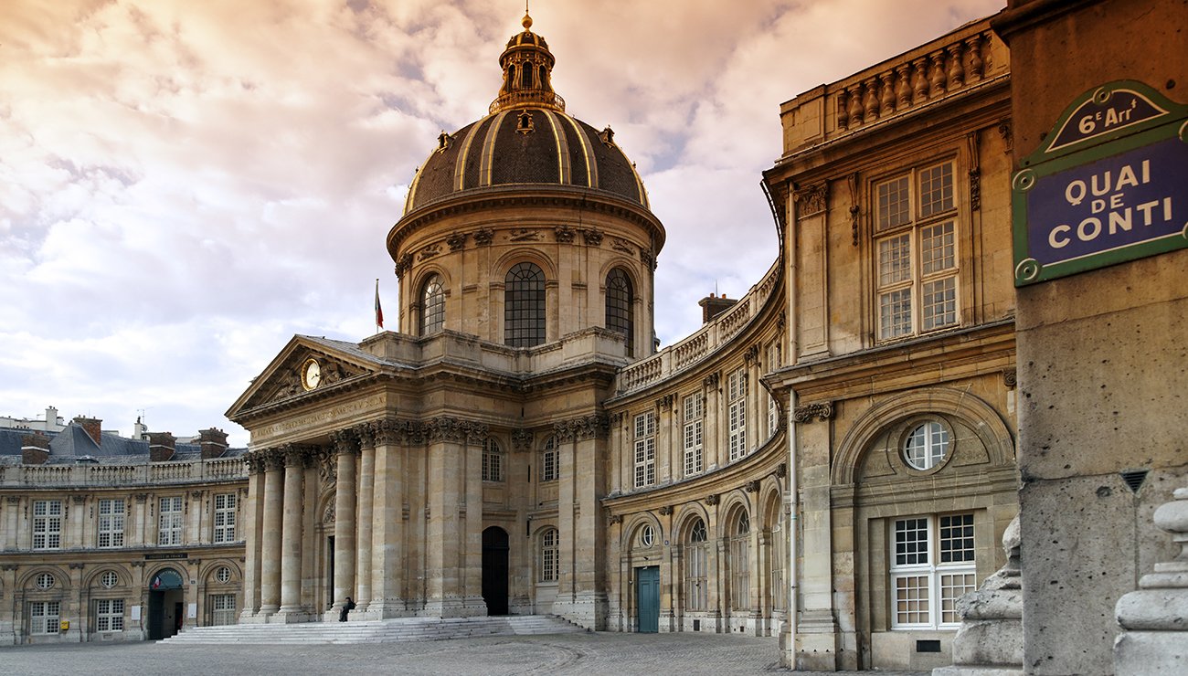 Vue sur le Quai de Conti et l'Institut de France Paris 6e - Nicolas Jeffs