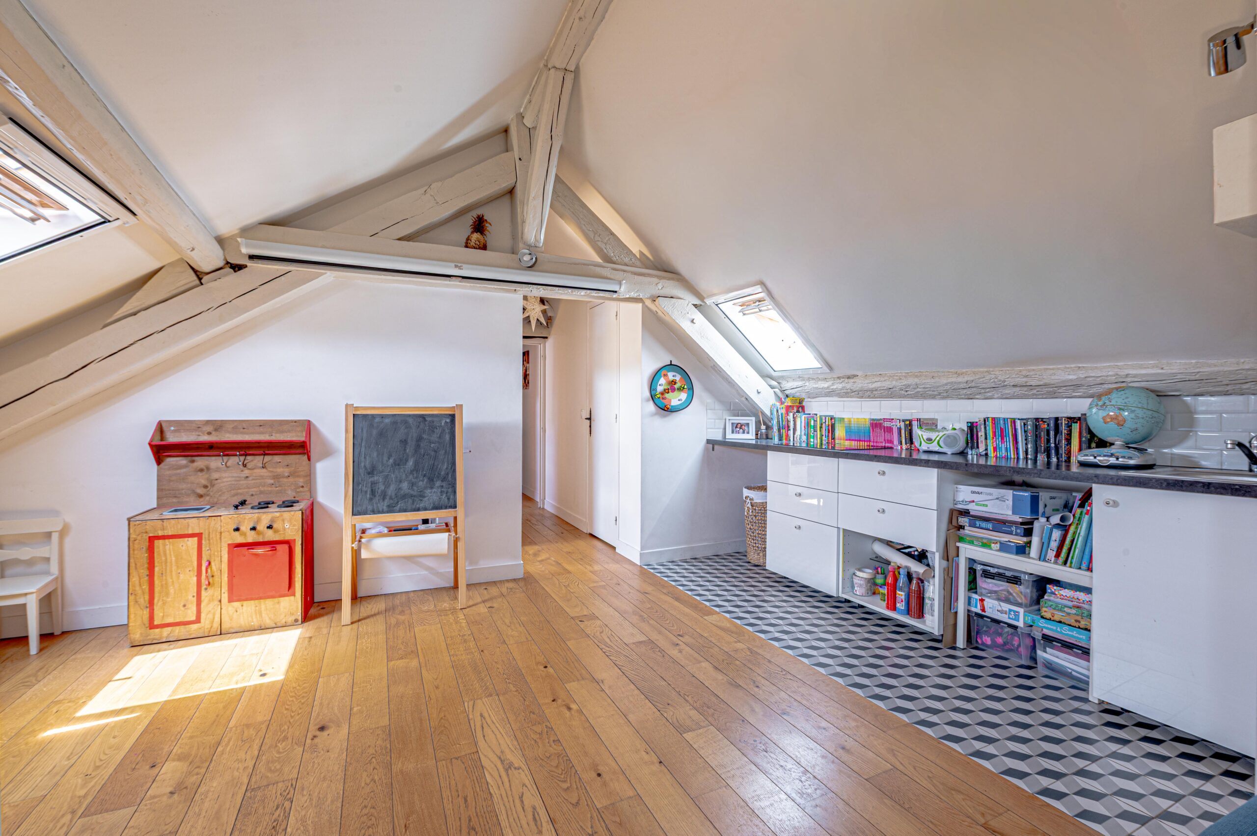 Partie du duplex disposant d'une entrée indépendante à Meudon Bellevue