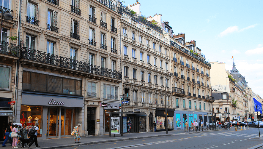 Rue de Rivoli côté Châtelet