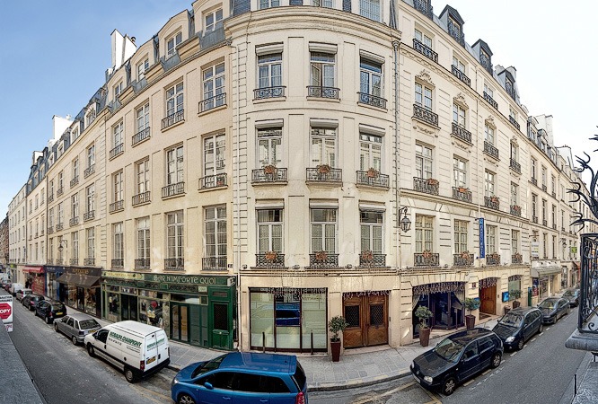 Rue du Roule dans le 1er arrondissement de Paris