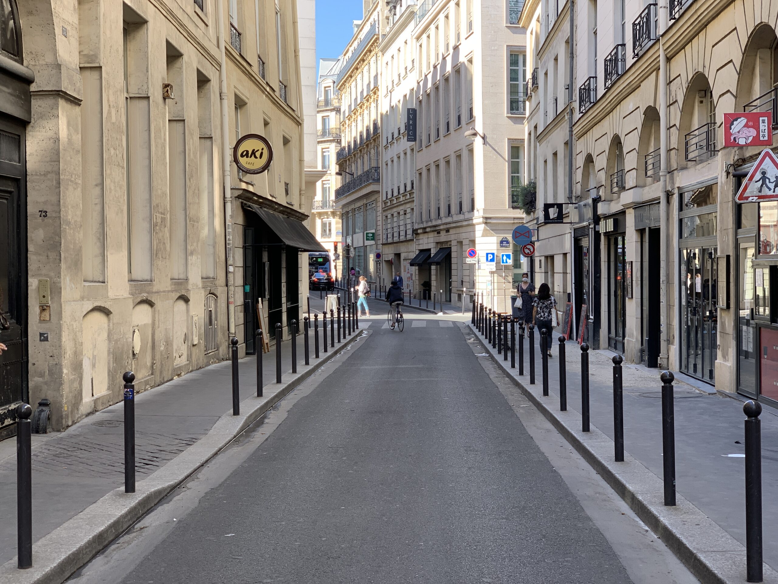 Rue Sainte-Anne dans le 1er arrondissement de Paris